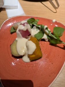 ロースト野菜とチーズソース