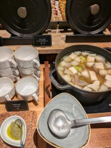 サルサヴェルデ、ポリートミスト