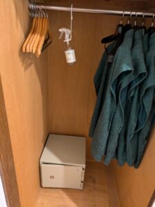 クローゼット、貴重品入れ