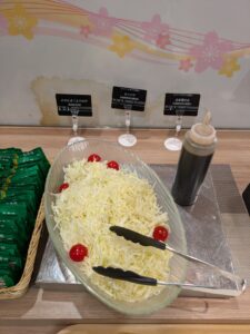 のりたまごふりかけ、キャベツ、自家製たれ