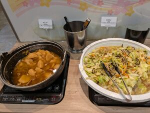 肉じゃが、野菜炒め