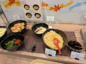 きつね揚げ、針しょうが、揚げ玉、ポン酢