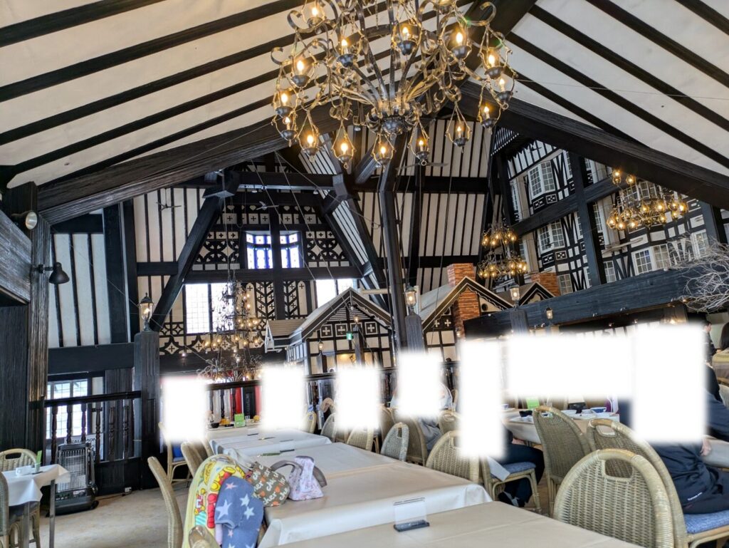 ホテルグリーンプラザ上越 ラ・セゾン朝食バイキング会場